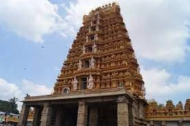 aa gopura kalasam neevaithe